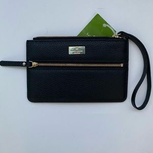 Kate Spade Highland Place Bee Black Pebbled Leather Wristlet Wallet.